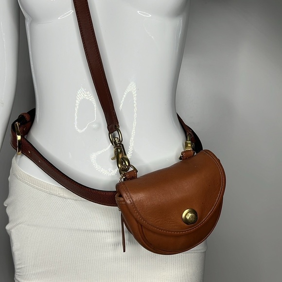 Coach Vintage Belt Bag Crossbody Bag - Picture 2 of 15